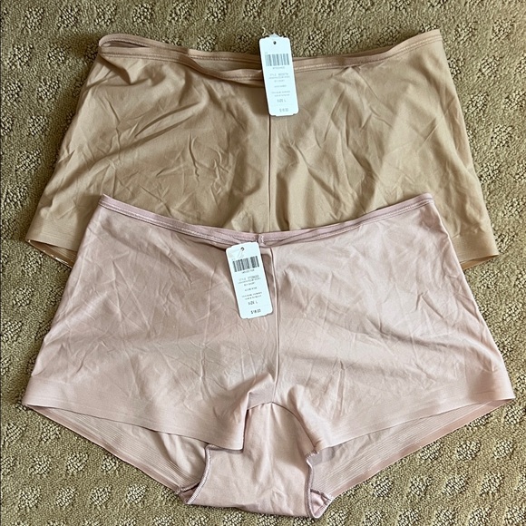 Soma Other - NWT Soma Vanishing Back No Edge No Show  Boyshort set
